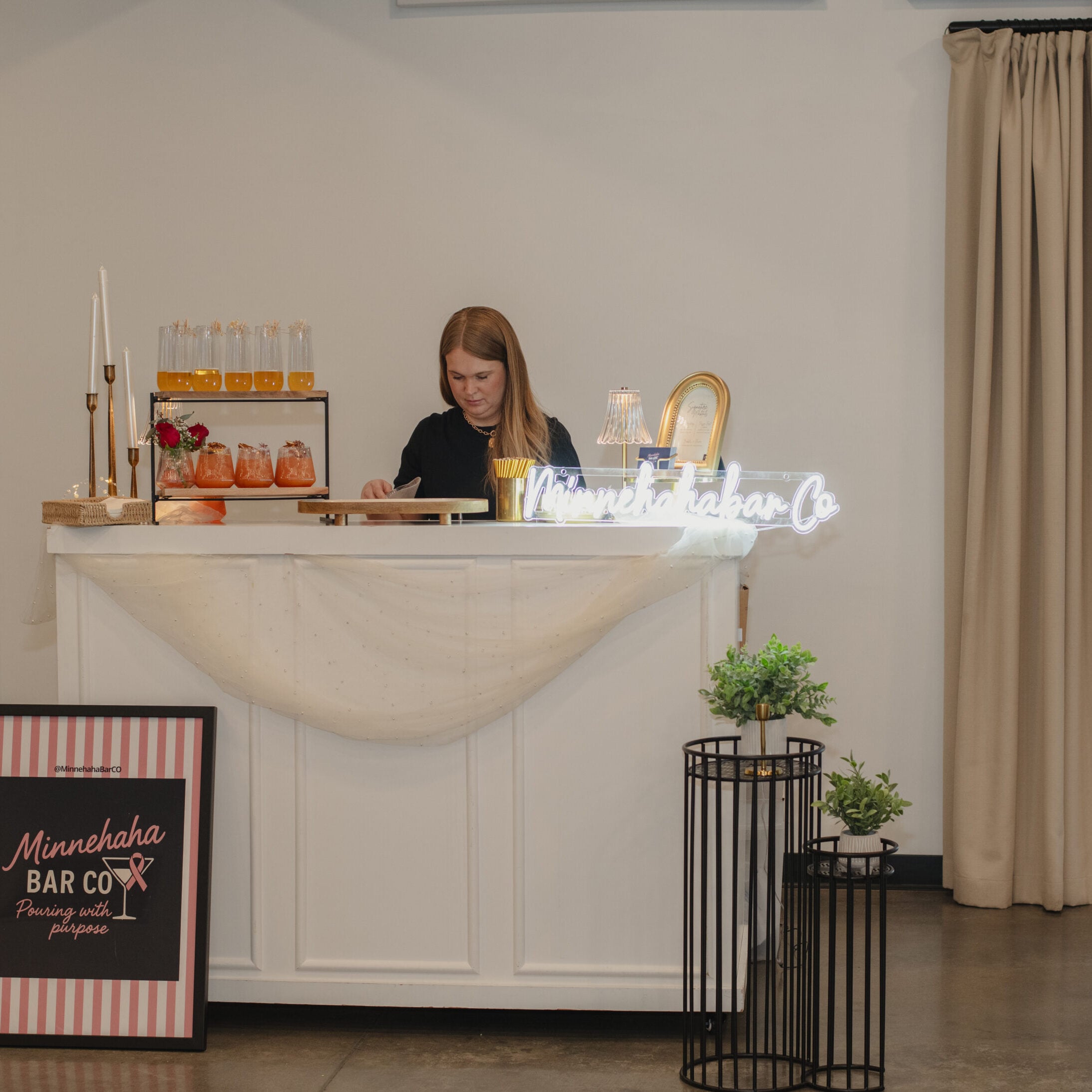 Wedding Mobile Bar, Bartending